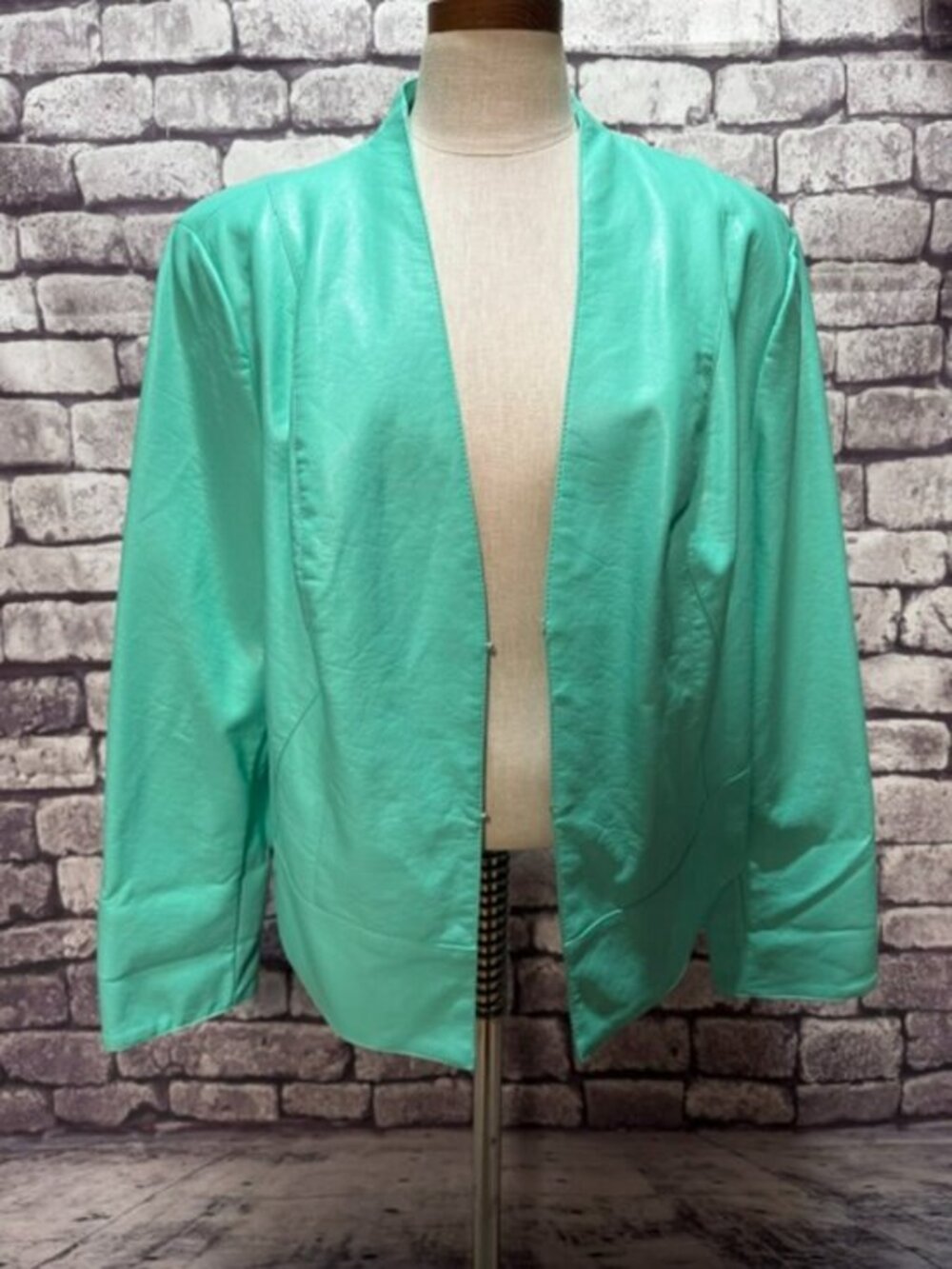 G By Giuliana Rancic Green Faux Leather Jacket Size 1X